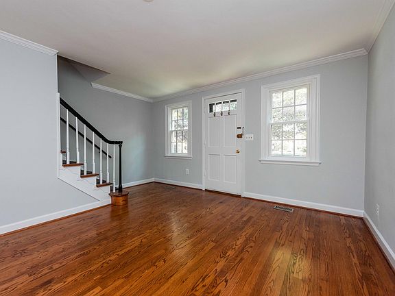 4th image of 1218 Powhatan St