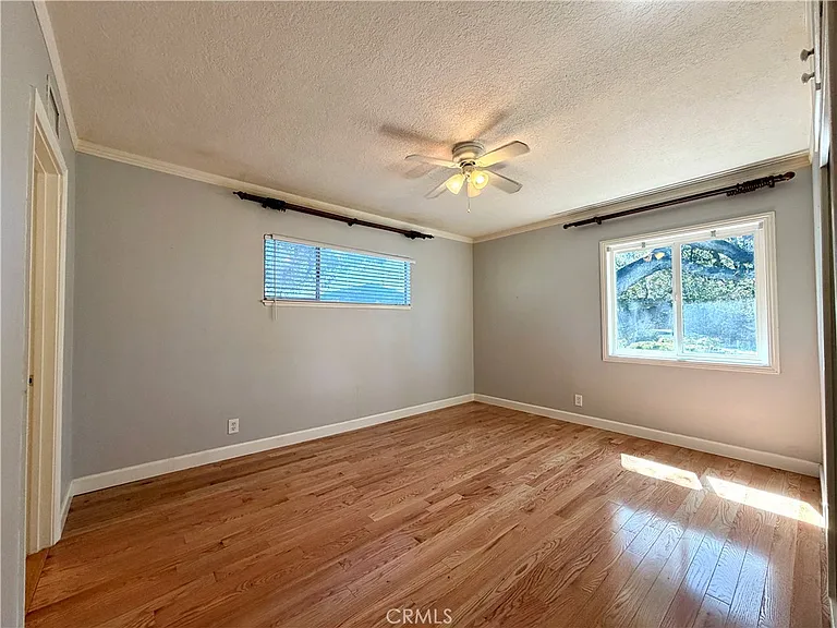 1429 Underhill Ter — Photo 15