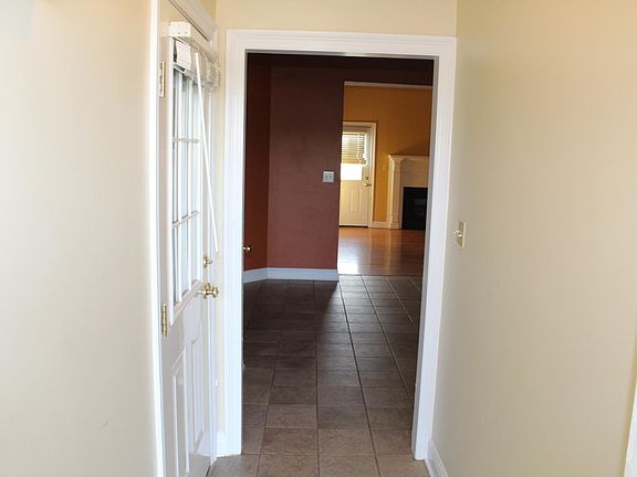 2nd image of 30 Pinehill Dr #C