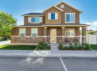 1034 Darcy Dr N, North Salt Lake, UT 84054