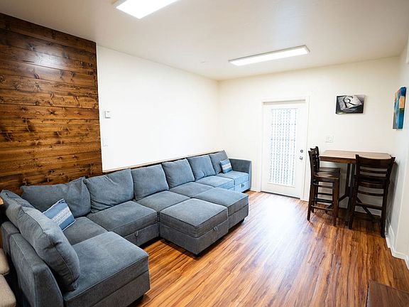 5th image of 1153 Central Ave #3