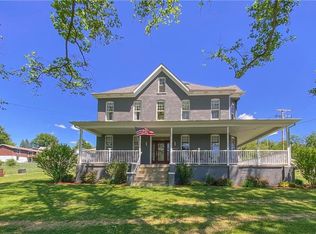 5111 Rochester Rd, New Brighton, PA 15066