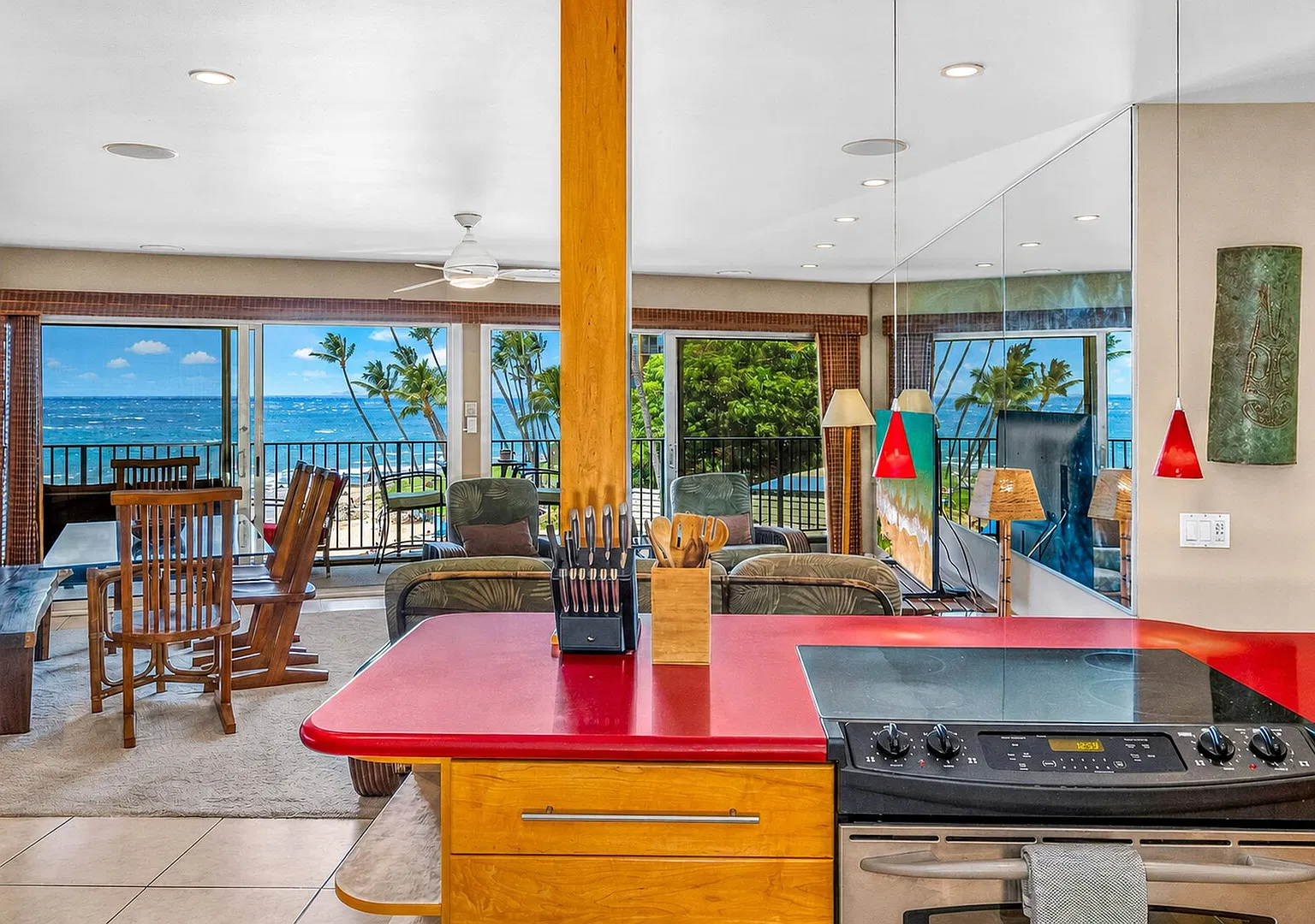 Oceanfront Hale Hui Kai 313 Large Lanai, AC, Incredible Views on — Photo 3