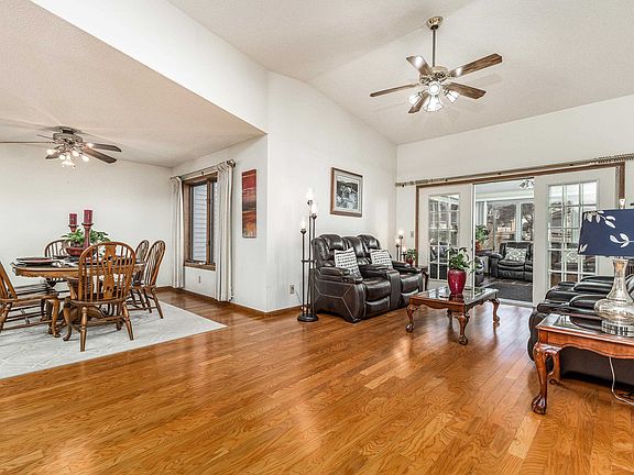 4th image of 2282 Pasadena Dr Unit 13