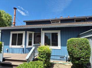 5044 Country Club Drive, Rohnert Park, CA 94928