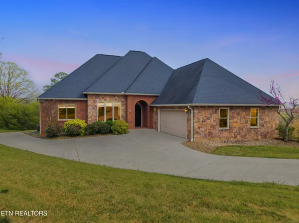 3835 Admirality Ln, Knoxville, TN 37920