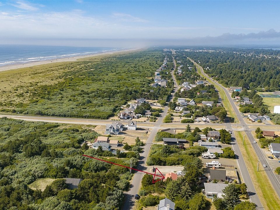 1st image of 516 Sand Dune Avenue SW