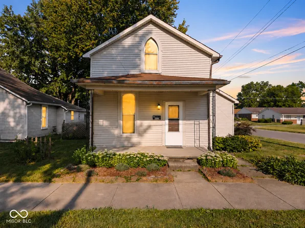225 N West St, Shelbyville, IN 46176