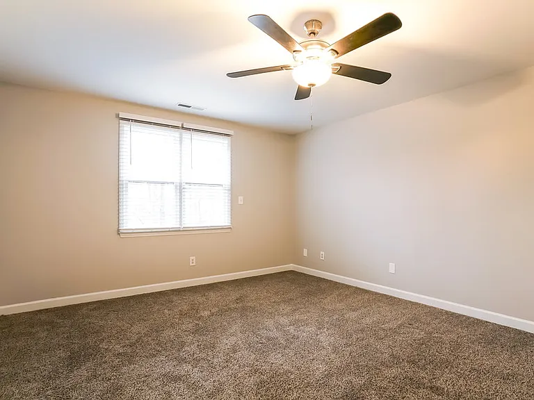 1001 Jumper Dr — Photo 11