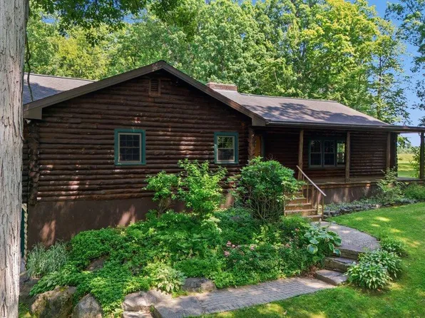 201 Burt Road, Moreau, NY 12828
