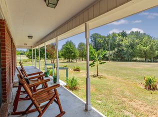 21060 Old River Rd, Trinidad, TX 75163