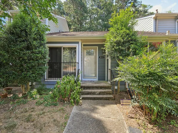 812 Green Ridge Dr, Raleigh, NC 27609