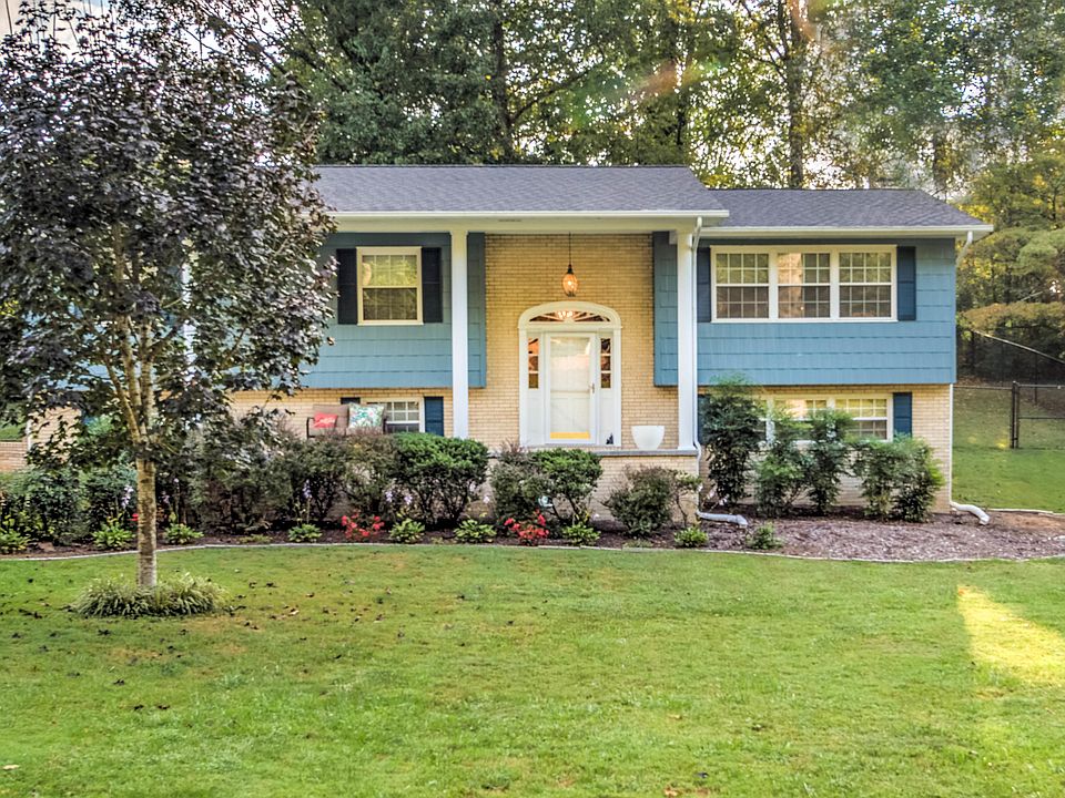 1st image of 620 Woodland Dr