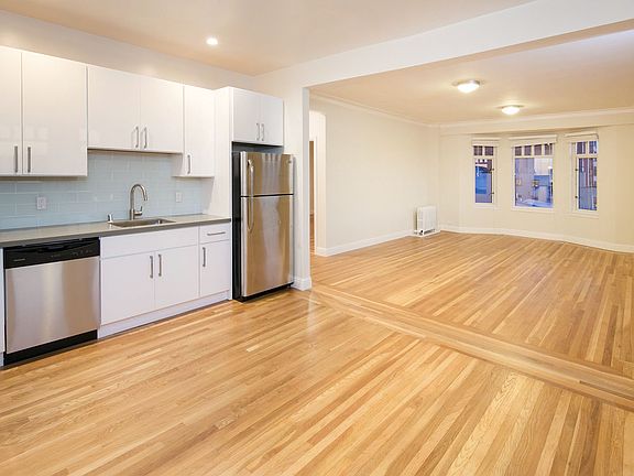 5th image of 1362 Lombard St #606