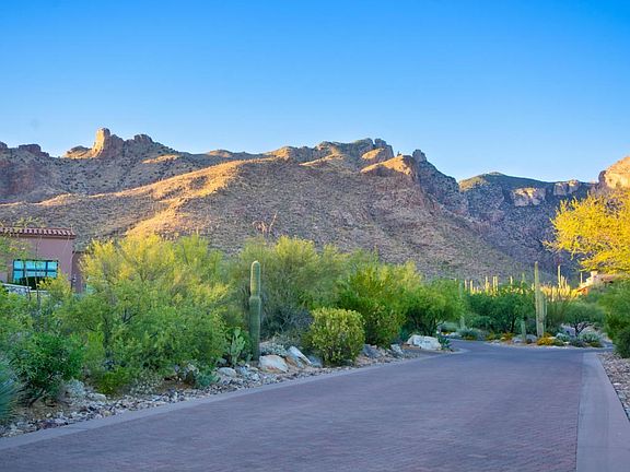 4th image of 7292 N Secret Canyon Dr