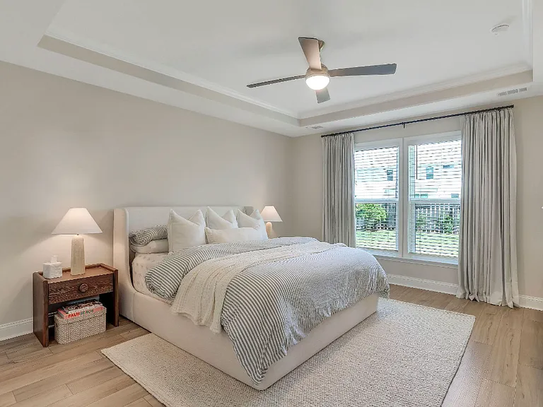 72 McRorrie Dr — Photo 25
