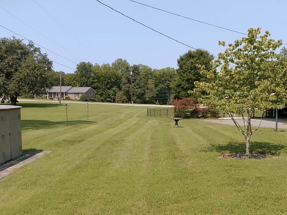 5th image of 580 Stratford Way