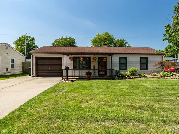 2913 Saratoga St, Granite City, IL 62040