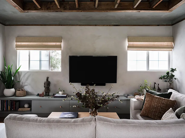 1811 Griffith Park Blvd — Photo 4