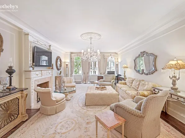 211 Central Park West image 1 of 12