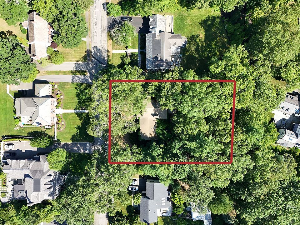 1st image of 67 Old Colony Rd