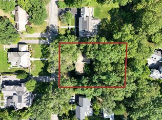67 Old Colony Rd, Wellesley, MA 02481
