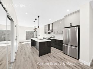 12117 93rd St NW #1, Edmonton, AB T5G1E9