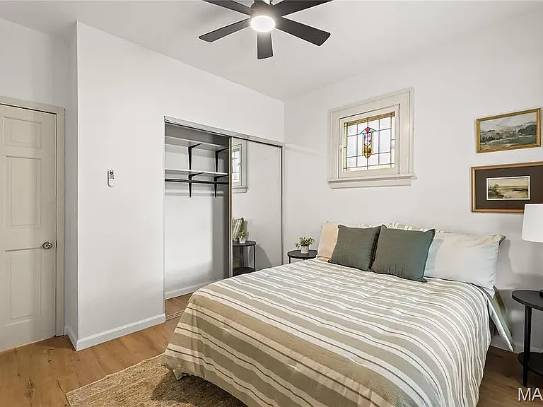5223 Schollmeyer Ave — Photo 22