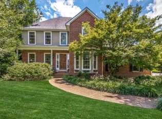 283 Eastside Rd, Burns, TN 37029