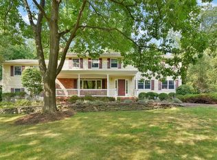 810 Highview Ave, Wyckoff, NJ 07481