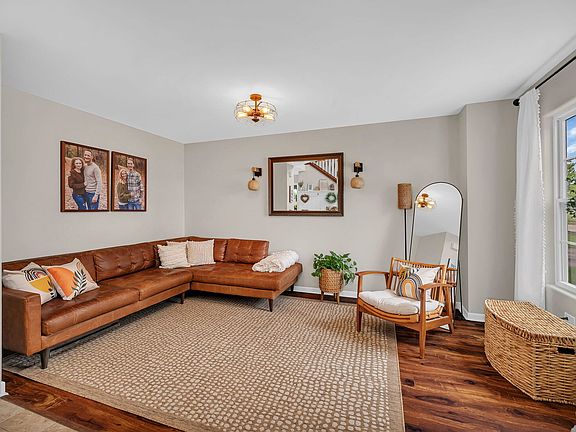 5th image of 628 Turnbury Dr