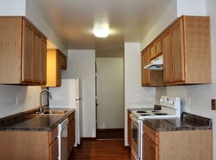 2bd/1ba in Beautiful Residential Area! Close to Downtown!, Salem, OR 97302