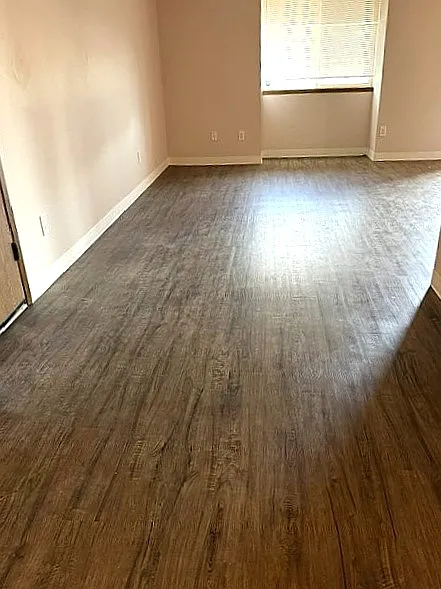 3 bed, 1280 sqft, $2,450 — Photo 4