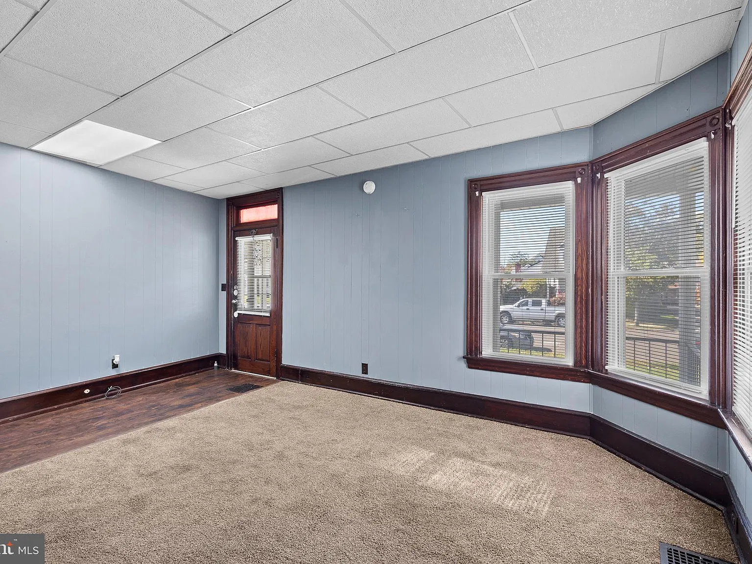 2 bed, 1.0 bath, 1612 sqft, $1,800 — Photo 4