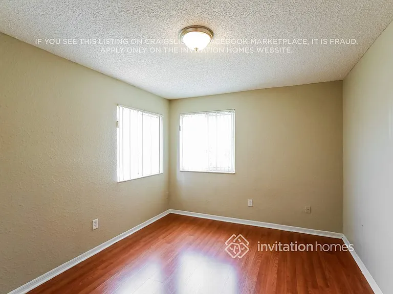 1614 SW 158th Ter — Photo 13