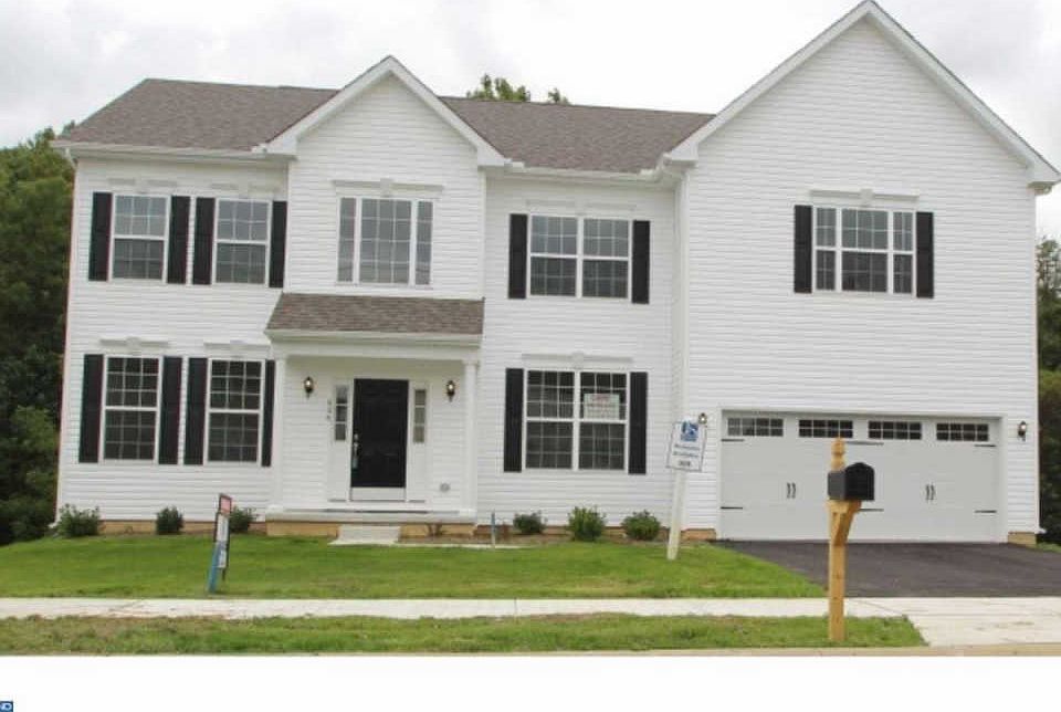 1st image of 1100 E Founds St