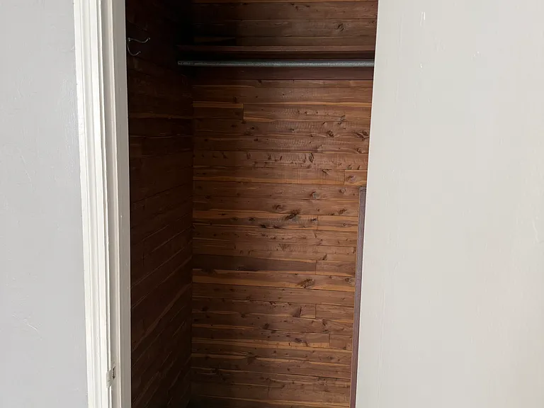 2101 SW 3rd Ave #5 — Photo 5