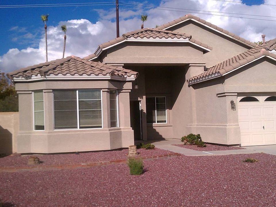 1st image of 7568 W Gardenia Ave