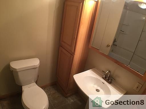 4th image of 409 River Run Dr
