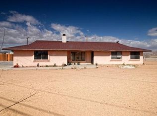 22482 Ramona Ave, Apple Valley, CA 92307