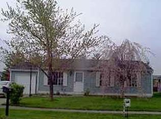 11349 E Dunshire Dr, Indianapolis, IN