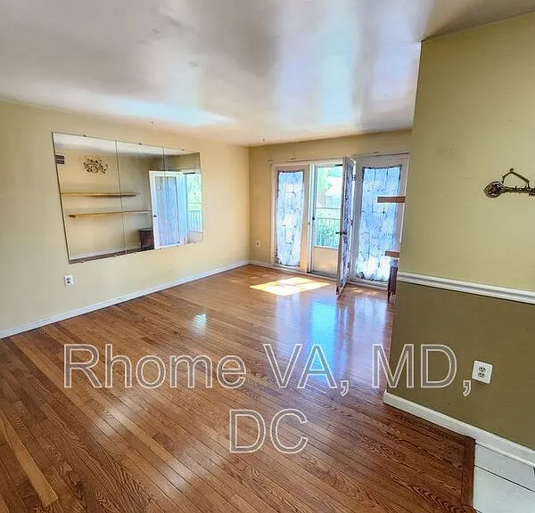 9473 Fairfax Blvd #301 — Photo 3