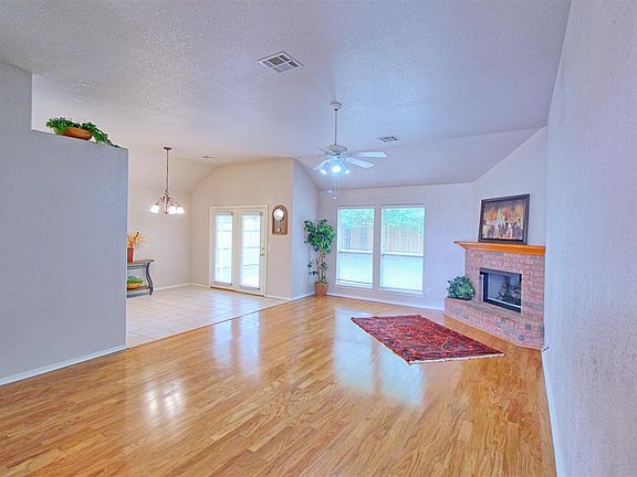 3rd image of 308 S Keats Dr
