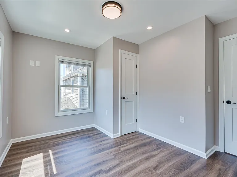 4 Wilcox Ave #B — Photo 18