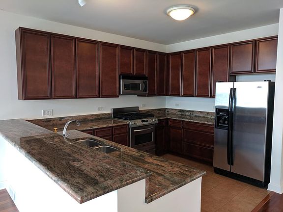 4th image of 1600 S Prairie Ave Unit 1503
