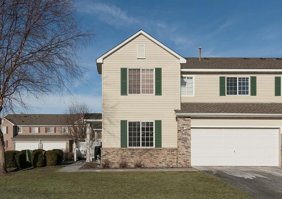 1st image of 11225 Isanti Ct NE