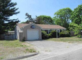 165 Tidewater Dr, Warwick, RI 02889