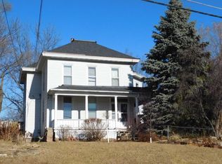 236 29th Ave SW, Cedar Rapids, IA 52404