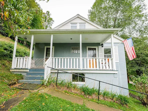 189 Buena Vista Ave, Clarksburg, WV 26301