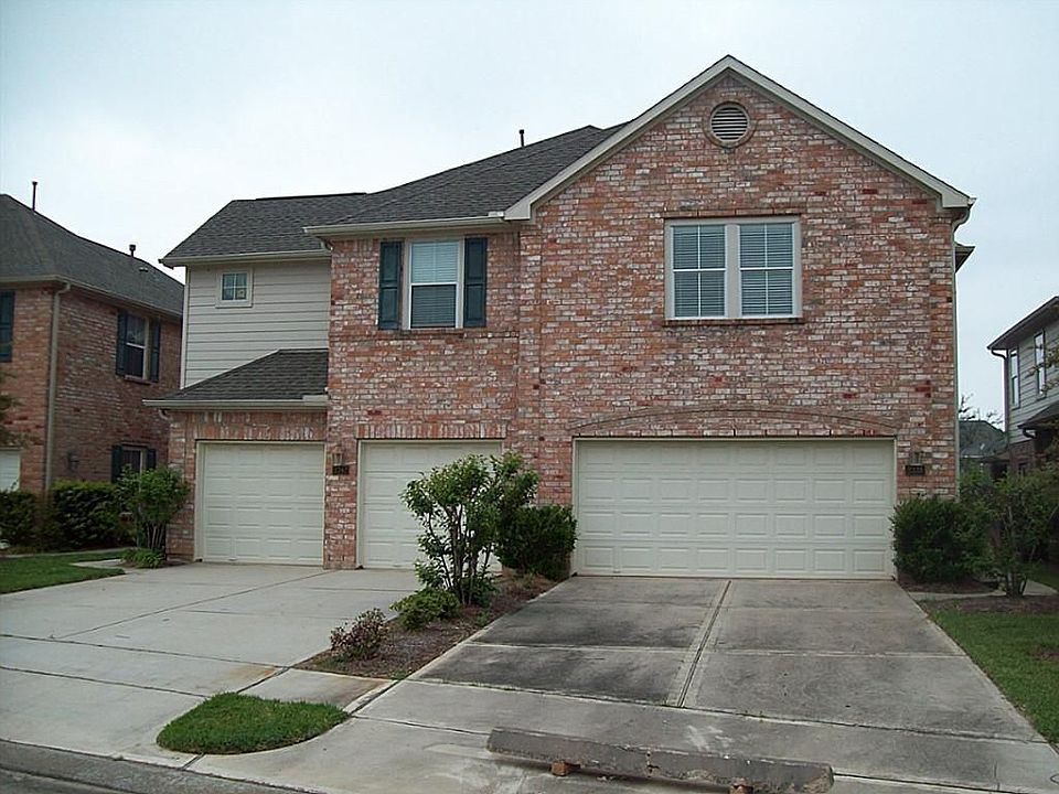 1st image of 2338 Waterford Park St